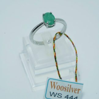 [ BẠC 925 ] Nhẫn đá ngọc lục bảo thiết kế đơn giản - WS 444