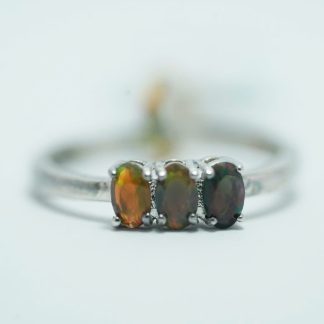 [ BẠC 925 ] Nhẫn đá Black Opal huyền bí thiết kế mảnh mai - WS882