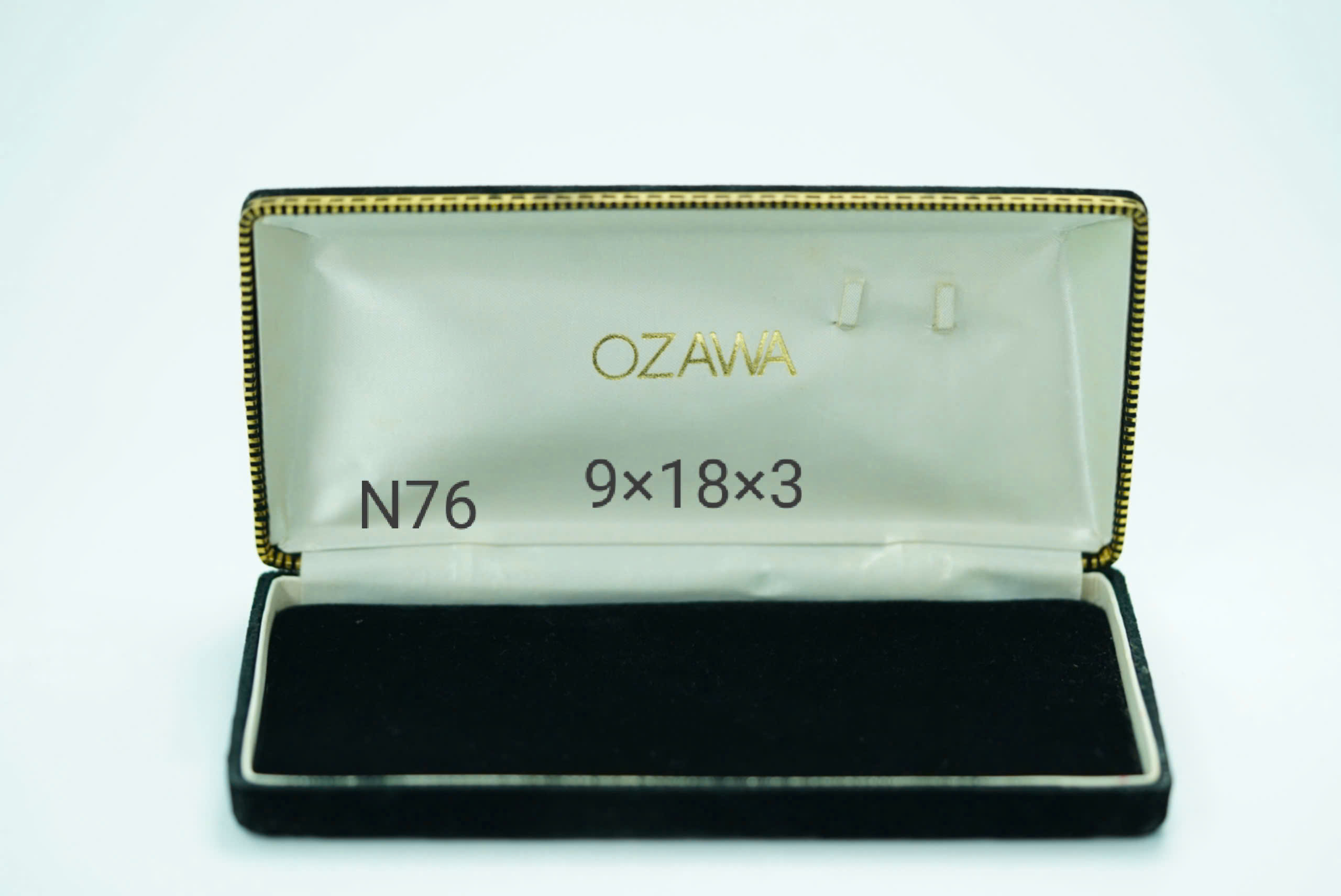 Hộp nhung đen hình chữ nhật si Nhật 1 - N76/N77/N78 - Ảnh 2