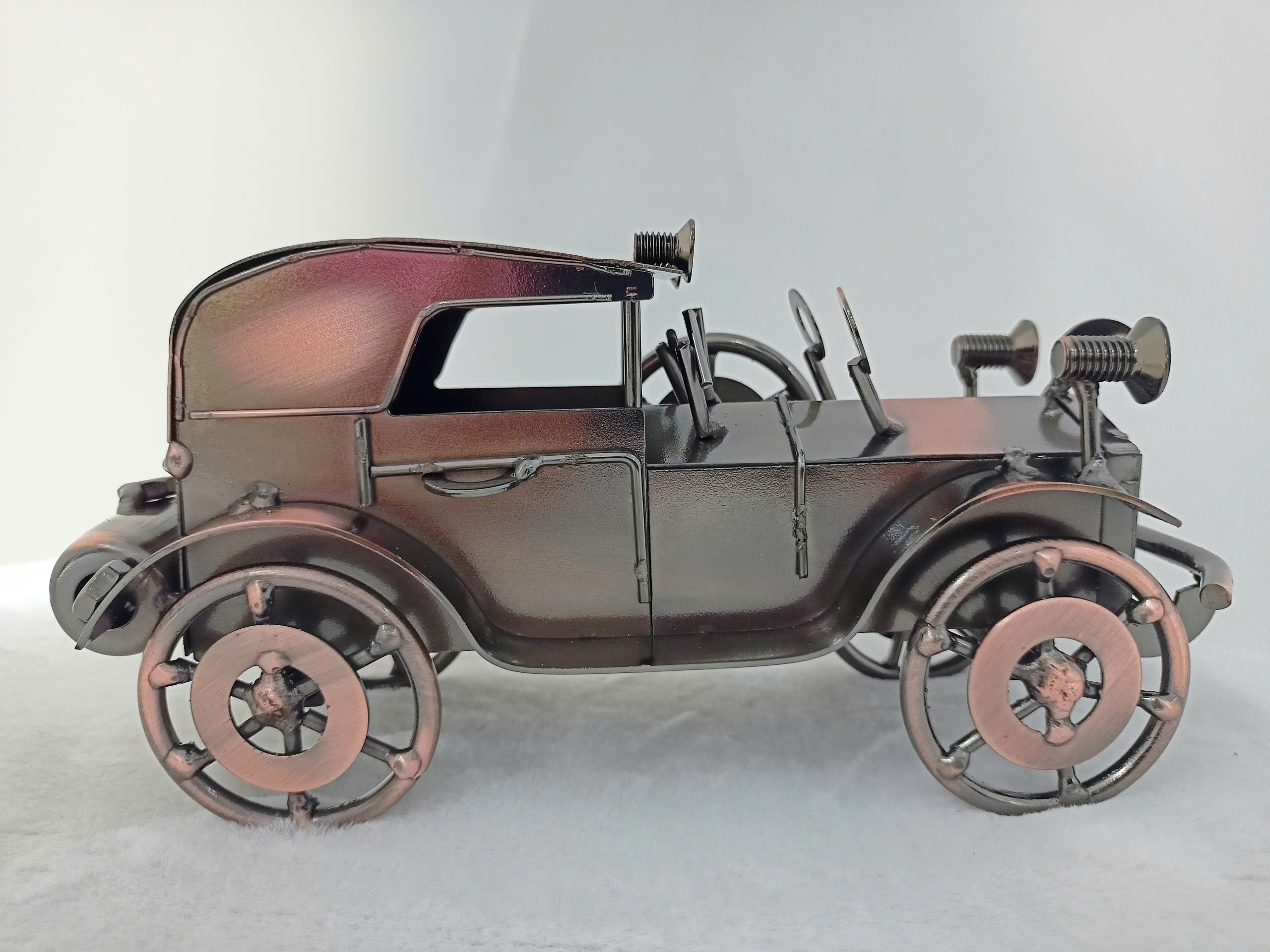 Mô hình xe hơi cổ điển thiết kế độc đáo và sang trọng MHX-0087 - Ảnh 3