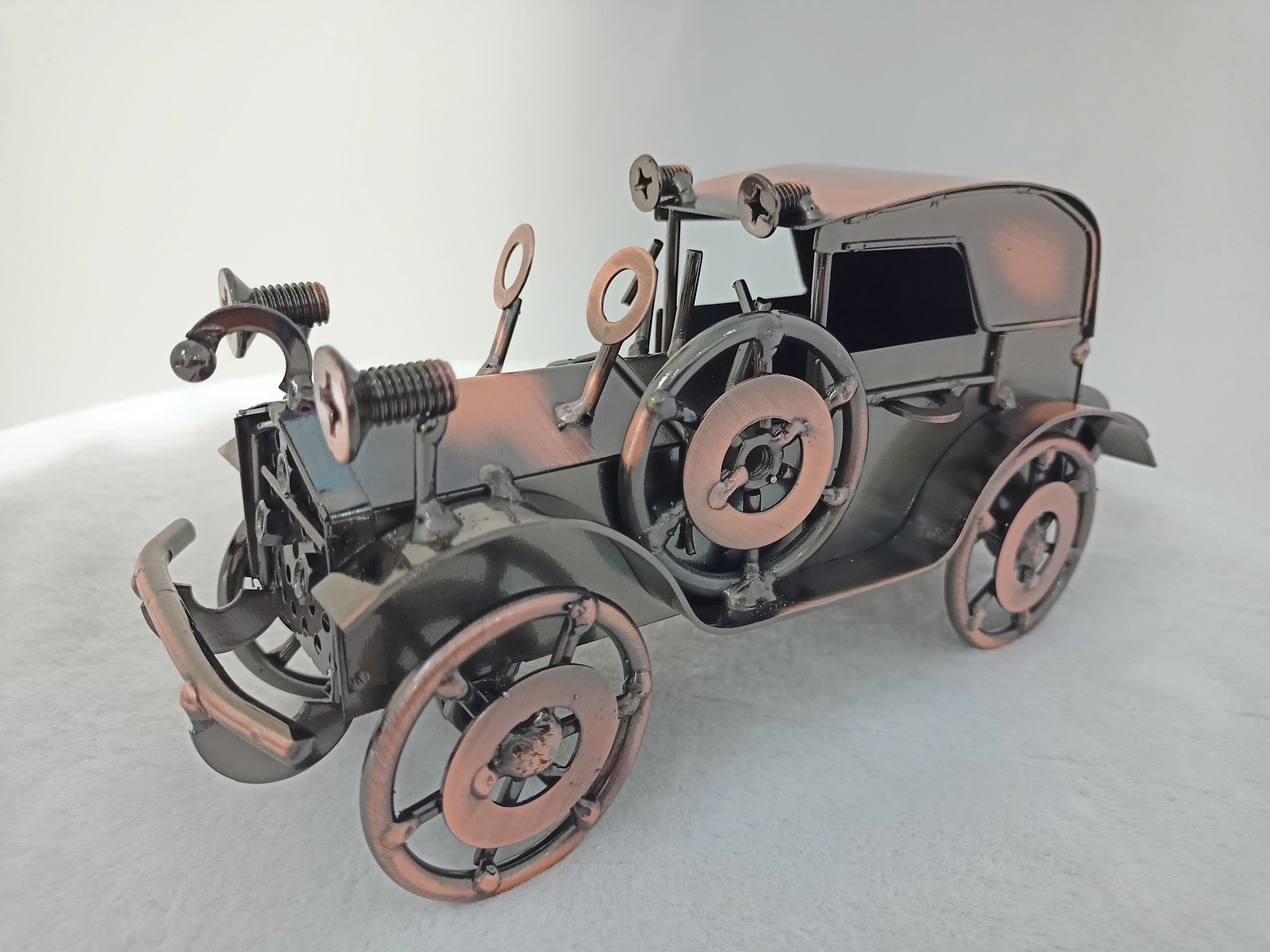 Mô hình xe hơi cổ điển thiết kế độc đáo và sang trọng MHX-0087 - Ảnh 2