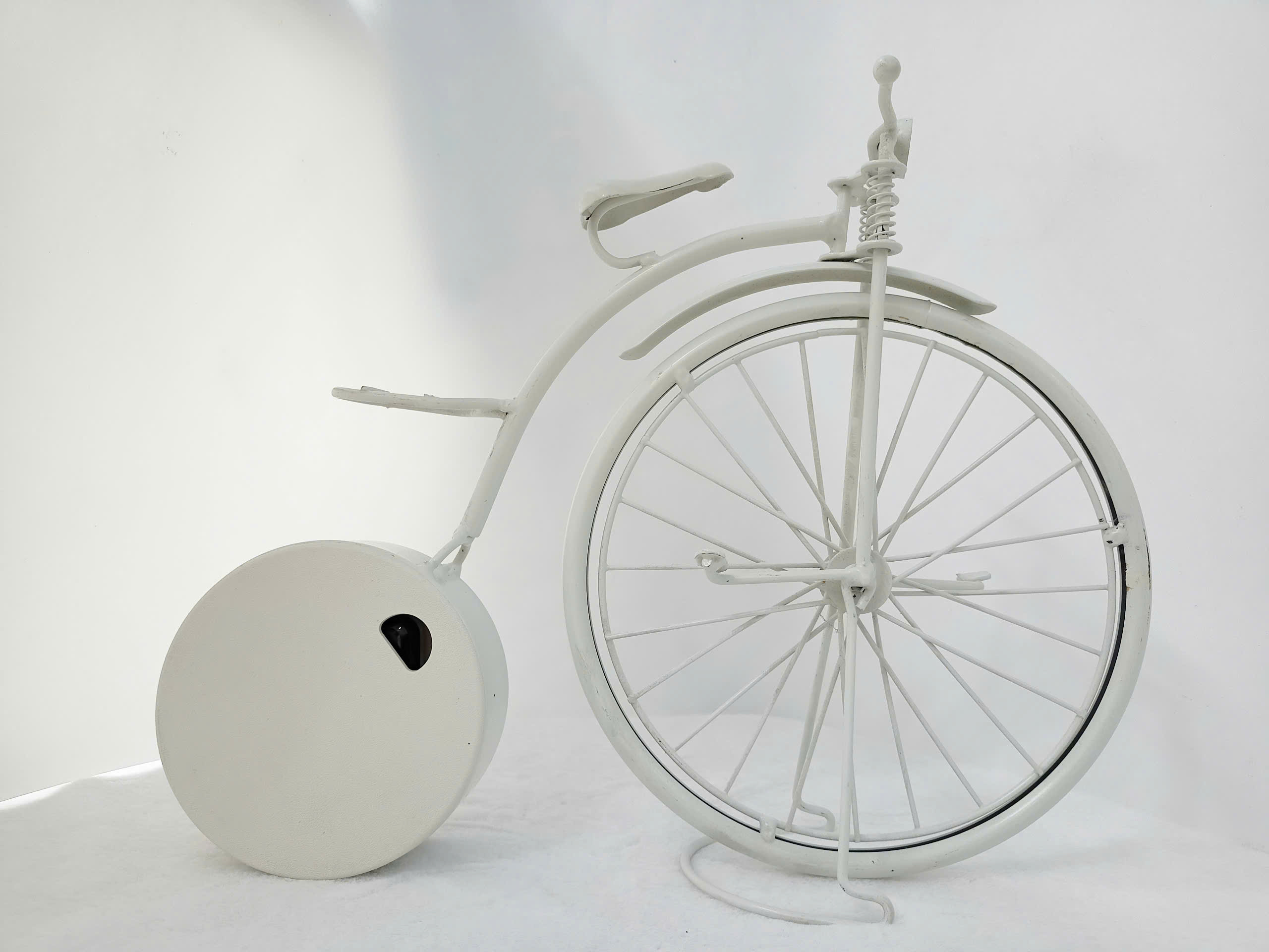 Mô hình xe đạp cổ điển màu trắng MHX-1907 - Ảnh 3