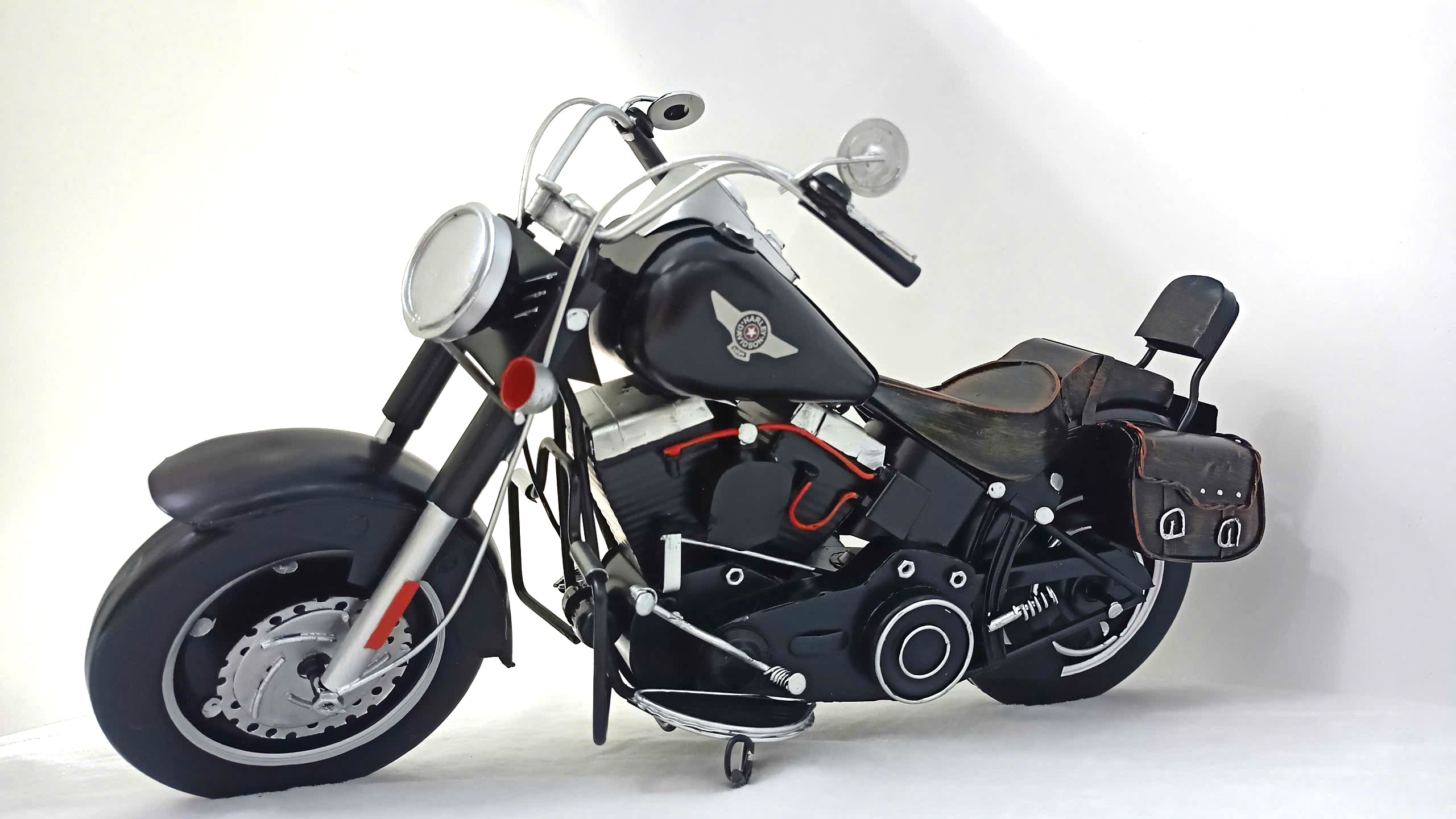 Mô hình xe mô tô thiết kế mạnh mẽ tông màu đen MHX-0012 - Ảnh 2