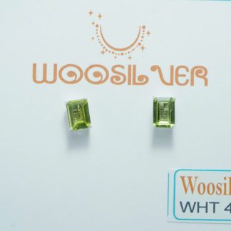 [ BẠC 925 ] Hoa tai đá Peridot hình chữ nhật - WHT 411