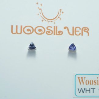 [ BẠC 925 ] Hoa tai đá Tanzanite dáng tam giác - WHT 132