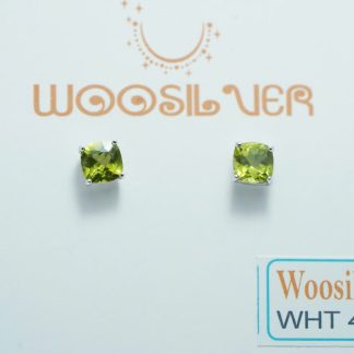 [ BẠC 925 ] Hoa tai đá vuông bo tròn -  WHT 411