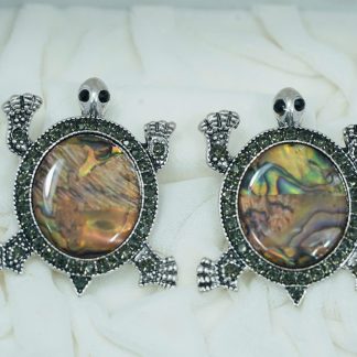 Trâm cài áo rùa vỏ xà cừ ánh ngũ sắc