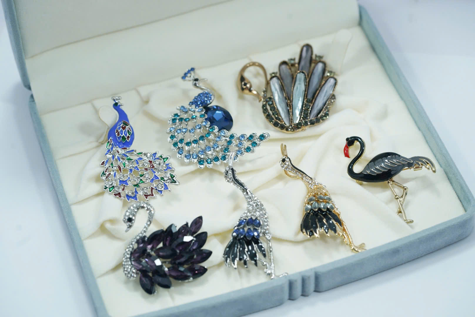 Trâm Cài Áo Hình Chim – Sang Trọng & Tinh Tế