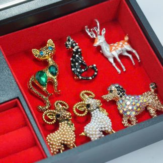 Trâm Cài Áo Hình Thú – Đáng Yêu & Ấn Tượng