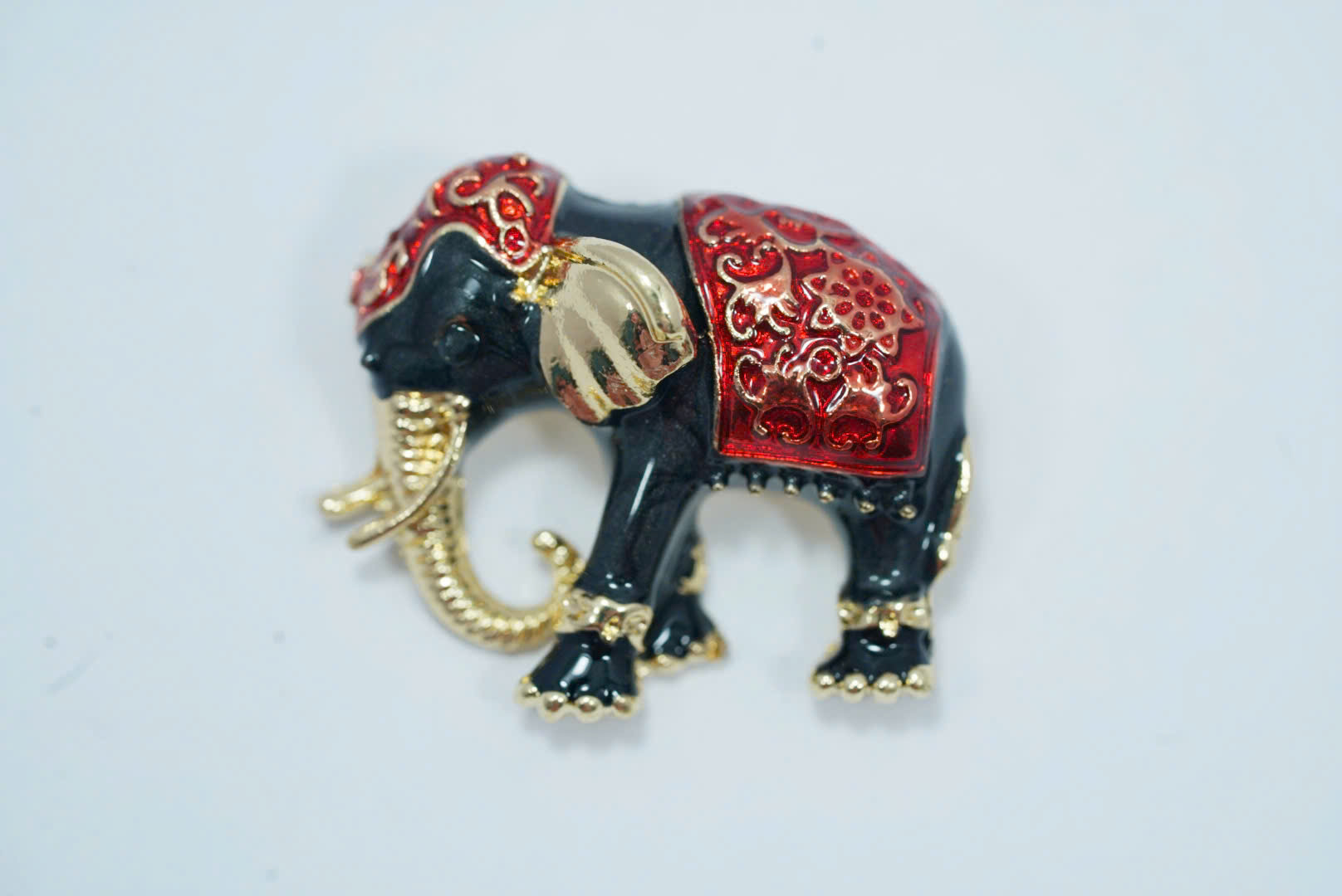 Trâm Cài Áo Hình Thú Đa Sắc – Bộ Sưu Tập Đặc Biệt & Sang Trọng - Ảnh 5