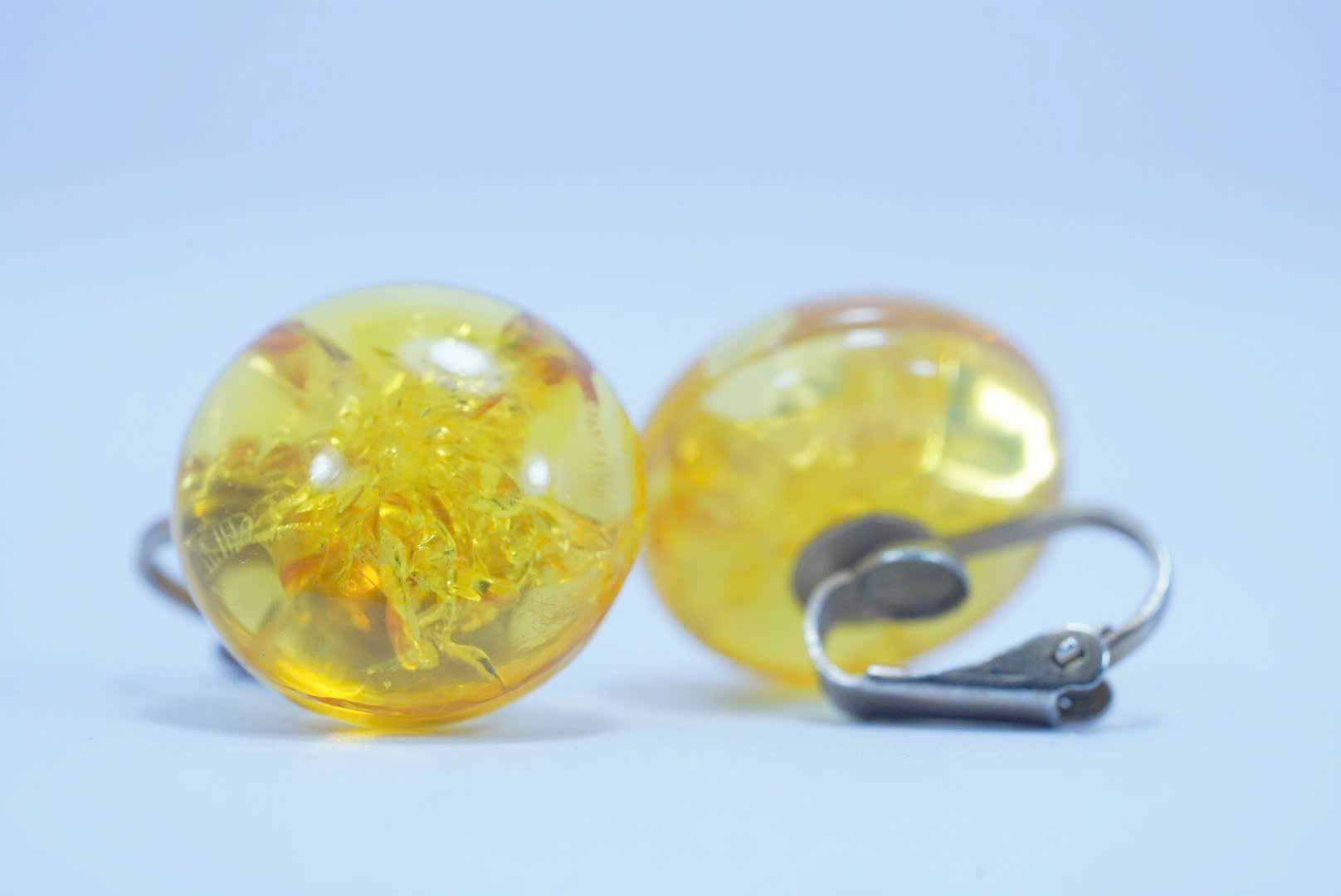 Hoa Tai Hổ Phách Vàng Mật Ong Tròn Cổ Điển Si Nhật - Ảnh 2