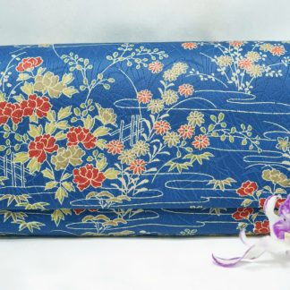 [ HÀNG SECONDHAND ] Ví Cầm Tay – Họa Tiết Hoa Truyền Thống – Secondhand – V021