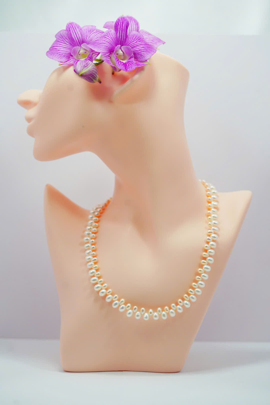 Chuỗi Ngọc Trai Dáng Trứng Sang Trọng – Secondhand – NTT1